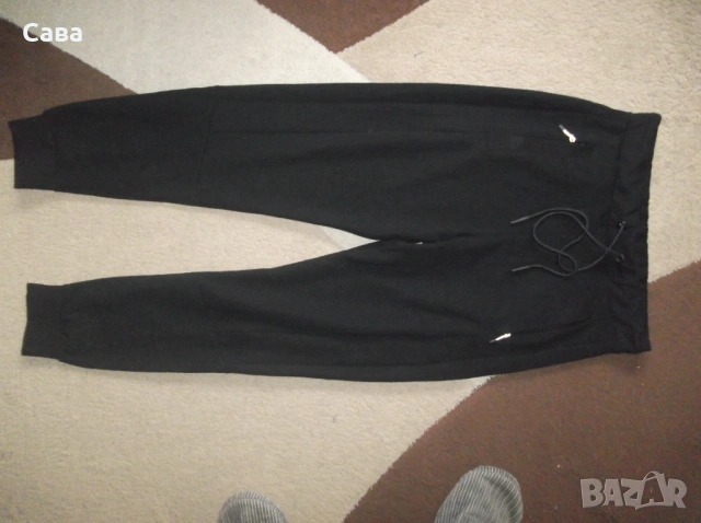 Ватирано долнище BERSHKA  дамско,М-Л