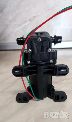 Диафрагмена Хидрофорна водна помпа 12v 70psi 0.6MPa 4L /, снимка 6 - Водни помпи - 55836648