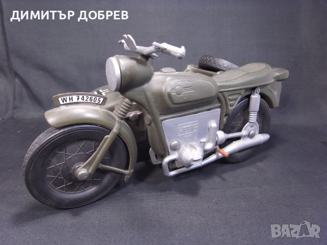 1/6 СТАРА ПЛАСТМАСОВА ИГРАЧКА МОТОР С КОШ BMW R75 WEHRMACHT, снимка 2 - Колекции - 41494533