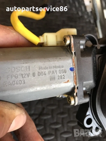 Регулатор на стъкло на предна лява врата с мотор за Jeep Grand Cherokee (1999-2004), снимка 2 - Части - 53499103