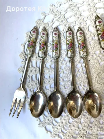 Красиви прибори от Япония с порцелан, снимка 5 - Антикварни и старинни предмети - 49884051