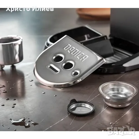 Кафемашина с ръкохватка Делонги DeLonghi Dedica EC685W Черна, снимка 4 - Кафемашини - 56192812
