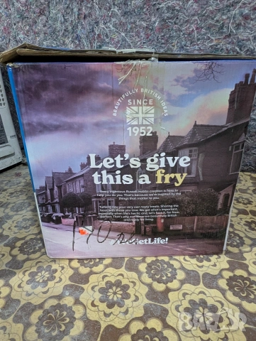 Air fryer / фритюрник с горещ въздух Russell Hobbs SatisFry Air Extra Large 8L, снимка 8 - Фритюрници - 53355995