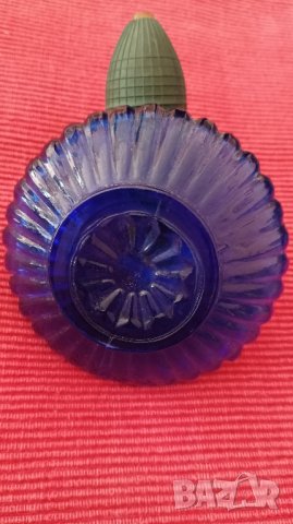 Старо шише от парфюм, цветно стъкло. , снимка 2 - Колекции - 42326037