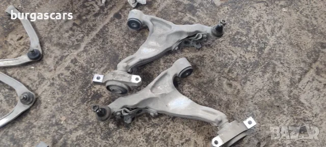 Носачи предни долни Infiniti M Q70 2011г - 250лв, снимка 2 - Части - 48637659