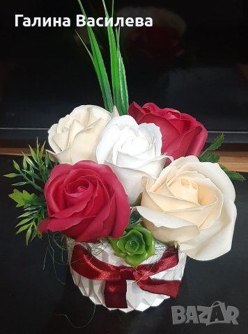 Букет от сапунени рози , снимка 10 - Романтични подаръци - 36791392