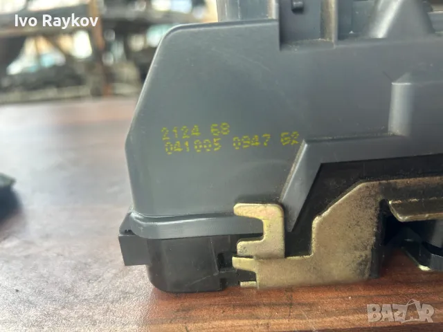 Брава за RENAULT Megane 2 ,задната дясна и лява врата 212467, снимка 5 - Части - 49651817