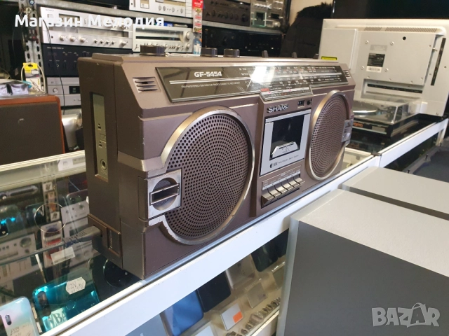 Радиокасетофон SHARP GF-5454 В перфектно техническо и много добро визуално състояние., снимка 7 - Радиокасетофони, транзистори - 51769782