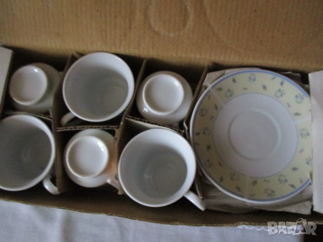 Сервиз за хренене порцелан , снимка 12 - Сервизи - 39569492