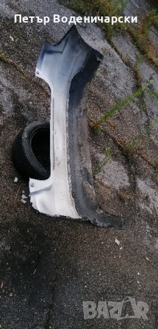 Задна броня Форд Фокус
Оригинална с номер BM51-A17906
Zadna bronq Ford Focus, снимка 5 - Части - 41963527