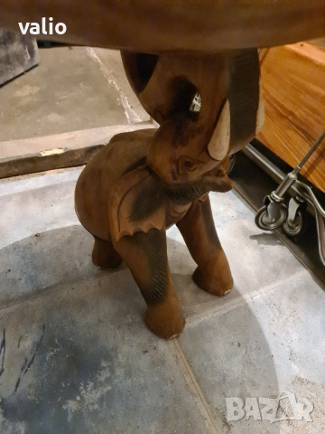 Голям дървен слон масичка , снимка 2 - Антикварни и старинни предмети - 44739914