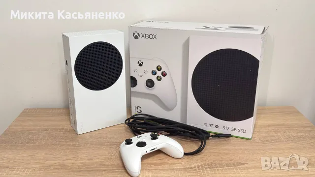 Продавам Xbox Series S 512Gb