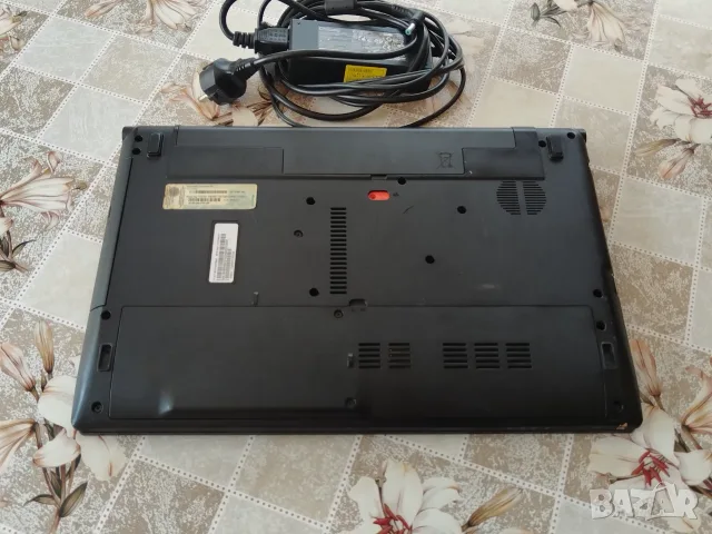 Лаптоп Acer Aspire V3-571G, снимка 3 - Лаптопи за дома - 55706045