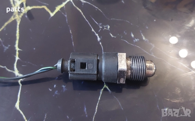 Датчик Температура VW Голф 4 (2) - Ауди A3 8L, снимка 2 - Части - 51775387