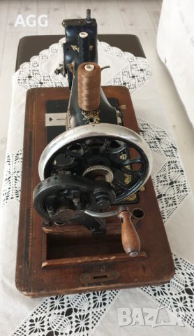 Автентична шевна машина Gritzner модел LUNA, снимка 7 - Антикварни и старинни предмети - 42301726