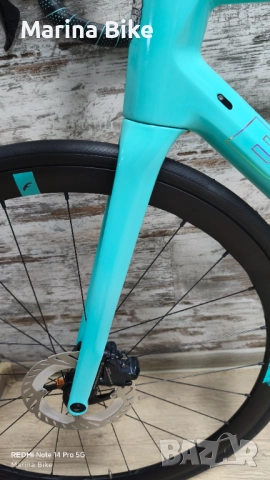 Карбонов шосеен велосипед Bianchi Specialissima CV Disc Ultegra Fulcrum | 57, снимка 14 - Велосипеди - 52991623