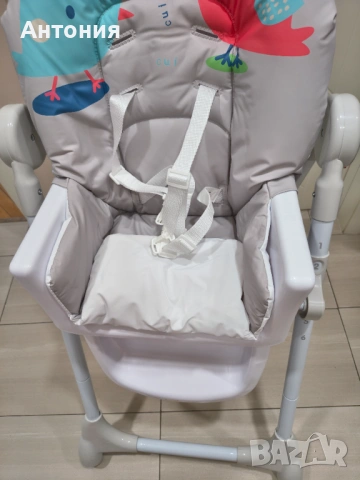 Продавам столче за хранене 
