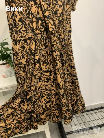 Рокля в размер Л, снимка 10 - Рокли - 47562682