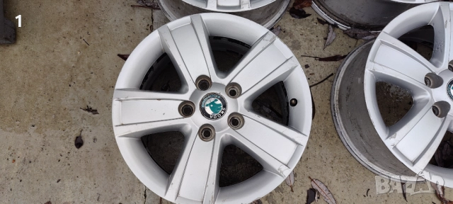Джанти от Шкода 15" 5x112, снимка 2 - Гуми и джанти - 52628715
