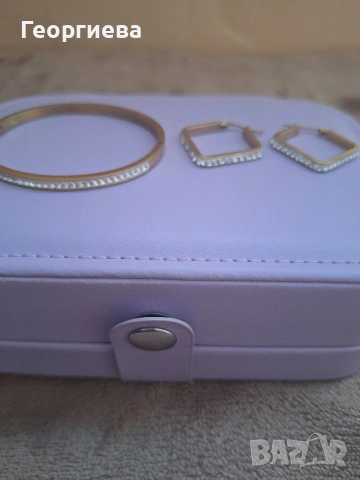 Продавам Сет от неръждаема стомана обеци и гривна, снимка 4 - Бижутерийни комплекти - 53043975