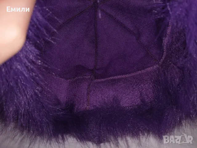 Дамска пухкава шапка в лилав цвят, снимка 7 - Шапки - 48420306