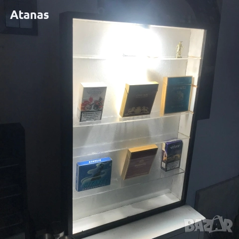 Ръчно изработена дървена витрина, снимка 5 - Антикварни и старинни предмети - 52683938