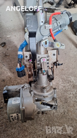 Кормилна рейка Hyundai i30 2011 563002L600