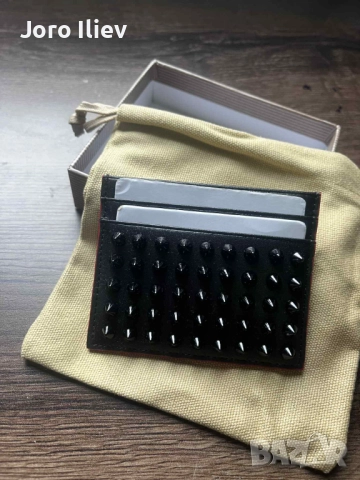 Портфейл / Картодържач Christian Louboutin кожен, снимка 9 - Портфейли, портмонета - 52352834