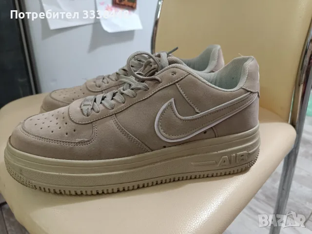 велурени кецове Nike Air, снимка 3 - Кецове - 55946956