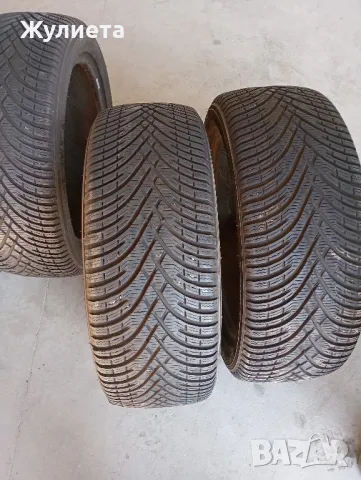 Гуми за леки автомобил215/50*18, снимка 3 - Гуми и джанти - 49097949