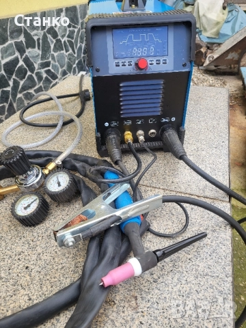 Аргонов апарат AC/DC 200, снимка 2 - Други машини и части - 52510258