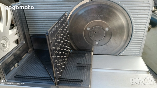 машина за слайс,MADE IN GERMANY SOLINGEN, КАТО НОВА машина за рязане на колбаси, хляб 🍞, кашкавал , снимка 2 - Други - 51963054