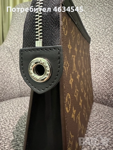 КАТО ЧИСТО НОВ Louis Vuitton Clutch, снимка 5 - Чанти - 52523585