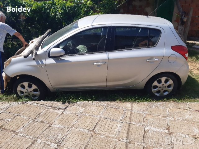 Hyundai i20 части, снимка 2 - Автомобили и джипове - 41913131