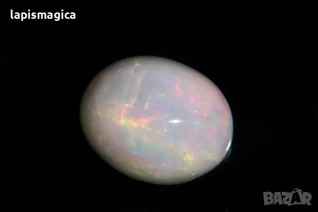 Етиопски опал 2.37ct овален кабошон, снимка 3 - Други - 49635350