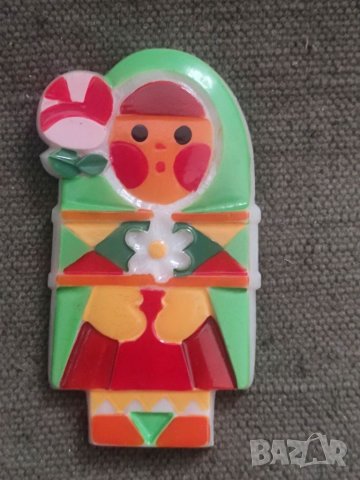 Продавам Голяма фигурка за мартеница - дете , носия, снимка 4 - Други ценни предмети - 40203234