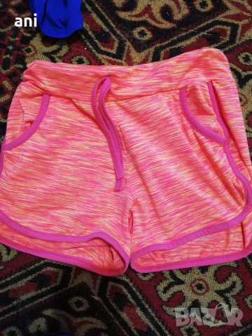 Много дрехи , снимка 4 - Детски тениски и потници - 41362093