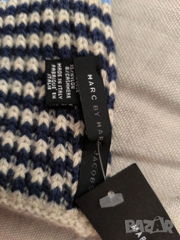 нов зимен шал с етикет Marc Jacobs new old stock, снимка 3 - Шалове - 53198781