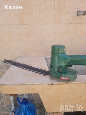Електрически Храсторез BOSCH Electrische Heggeschaar , снимка 2 - Други - 41488425