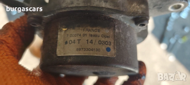 Вакуум помпа 8973304130 Opel Vectra C 3.0 CDTI Z30DT 3.0 CDTI V6 - 184к.с, снимка 2 - Части - 53737263