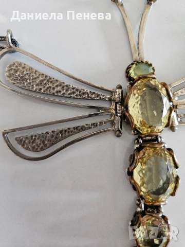 колие ,в продажба, снимка 3 - Колиета, медальони, синджири - 52934559