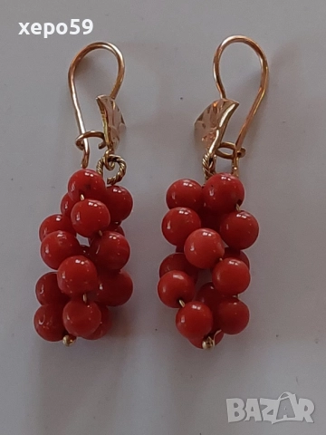 Дамски златни 18 каратови обеци с натурални корали, снимка 2 - Обеци - 52226472