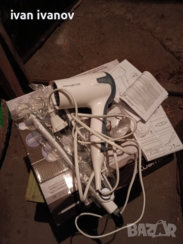 уред за изправяне на коса ровента-60 лв, снимка 2 - Преси за коса - 52497117