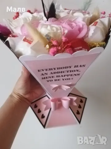 Букети с цветя и бонбони, снимка 2 - Други - 47910000