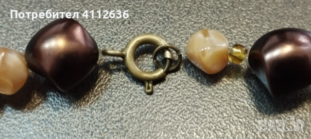 Кафяво винтидж колие, мъниста от акрил и чешко стъкло, снимка 3 - Колиета, медальони, синджири - 53221463