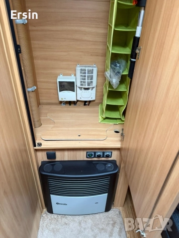 Каравана Dethleffs 550 TK Година : 2011 Спални места : 4+1 , снимка 14 - Каравани и кемпери - 52171598