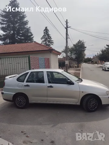 Seat Cordoba 1.9 TDI 90 к.с., снимка 4 - Автомобили и джипове - 56278893