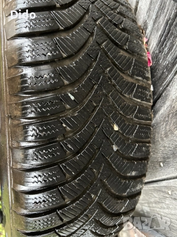 Джанти с гуми 195/65/15 зимни, снимка 4 - Гуми и джанти - 52567435