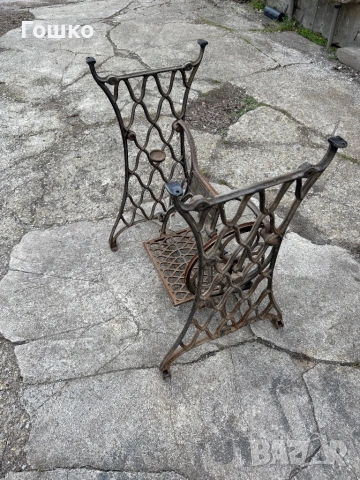 Крака стойка от шевна машина, снимка 3 - Антикварни и старинни предмети - 53727589