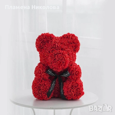 Червено мече от рози. Перфектният подарък за свети Валентин. Височина: 25см